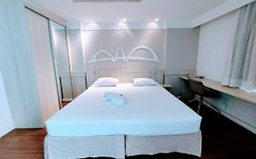 Flat Brasilia D13